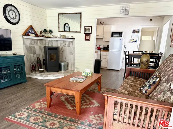 1029 W Fairway Blvd, Big Bear City, CA 92314