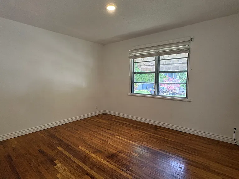 2739 S Melbourne St — Photo 5