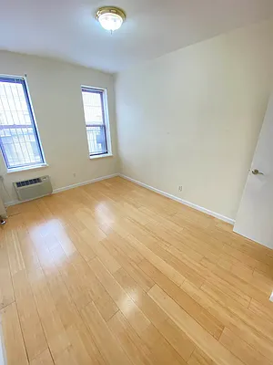 Rented by Level Group | media 17