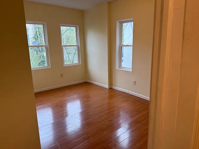 4911 Market St #1 — Photo 20