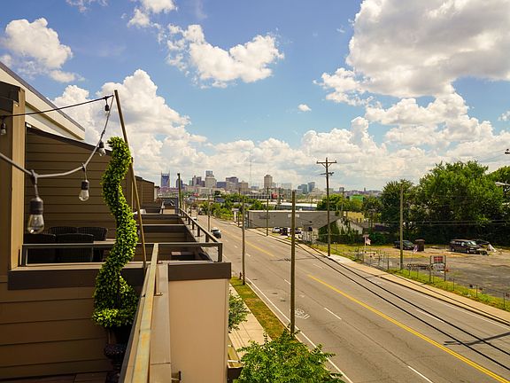 3rd image of 1035 Dickerson Pike