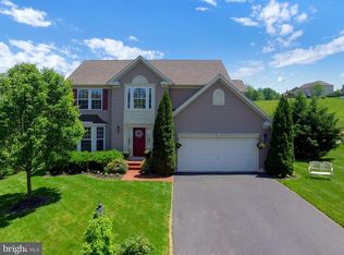 2507 Codorus Ln, Spring Grove, PA 17362
