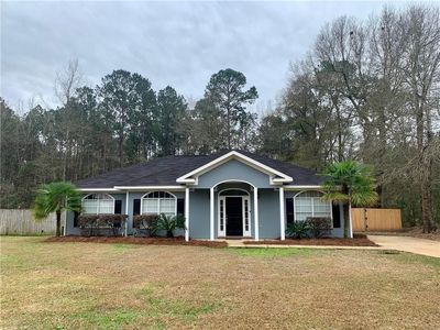 202 Maple Ave E, Satsuma, AL, 36572
