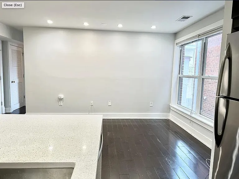 626 Independence Ave SE #205 — Photo 9