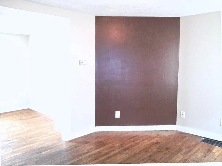 90 E 8th Ave #2 — Photo 4