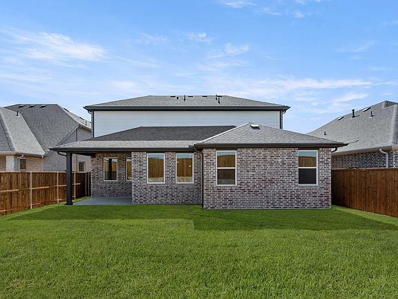 Rear Exterior Design Representative Photo