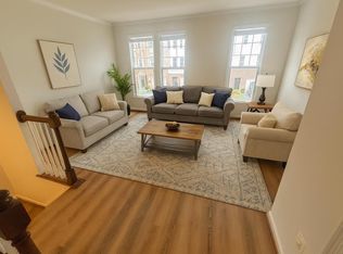 43329 Foyt Ter, Ashburn, VA 20147