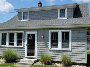 70 Noyes Ave, Stonington, CT 06378