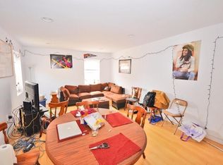 Three Bedroom and One bathroom apartment, Philadelphia, PA 19121