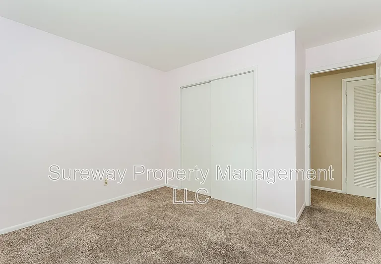 108 Lowell Ct #5 — Photo 11