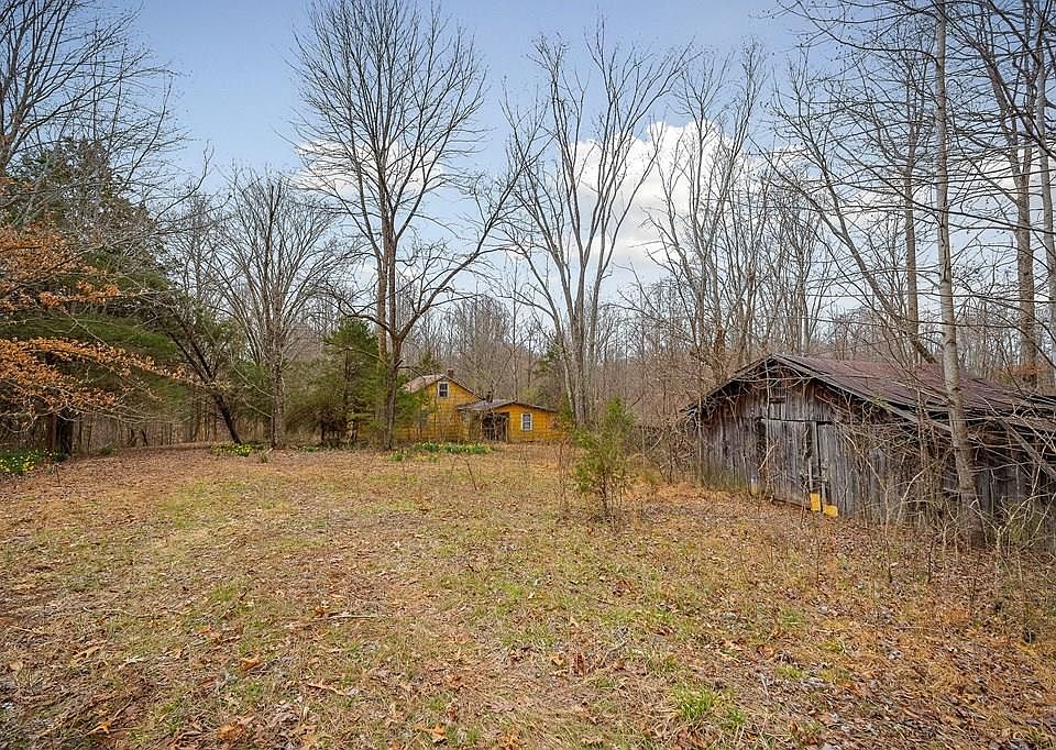 1st image of 3944 Crawford Rd