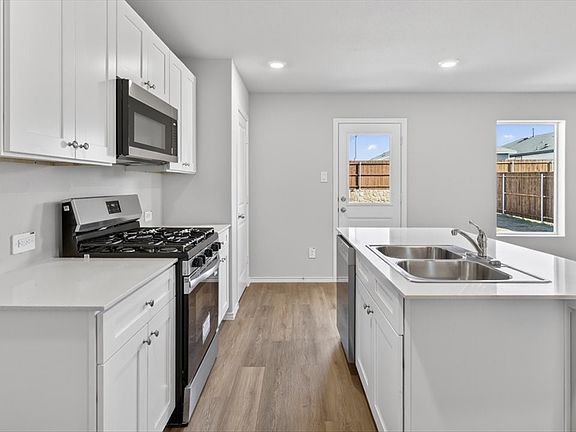 4th image of 5573 Corduroy Rd