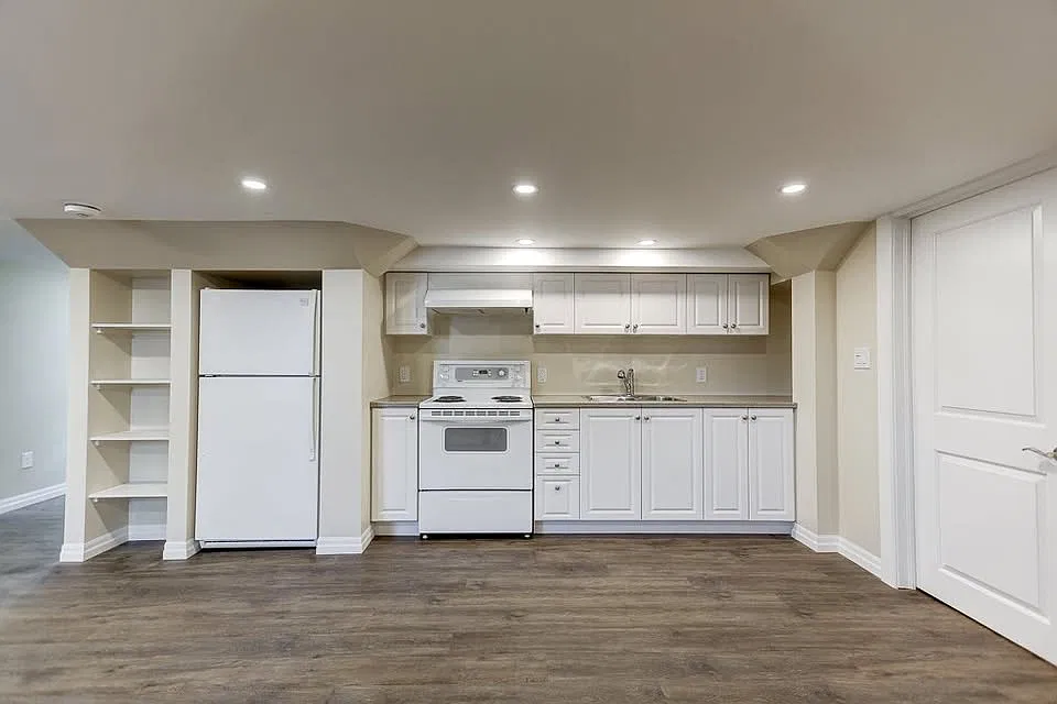 Hibbert Basement Unit — Photo 2