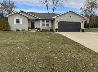 1033 Beech St, Bad Axe, MI 48413