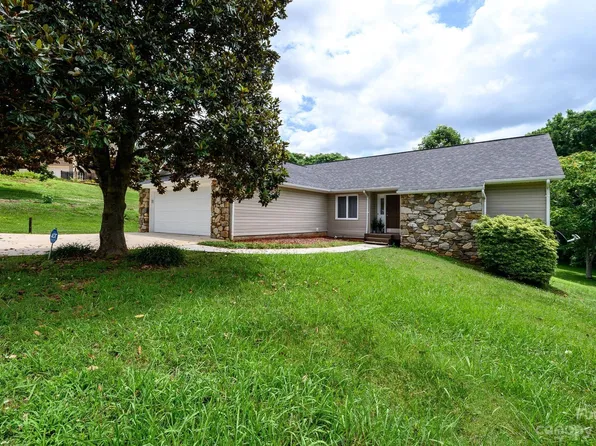 6011 Willowbottom Rd, Hickory, NC 28602