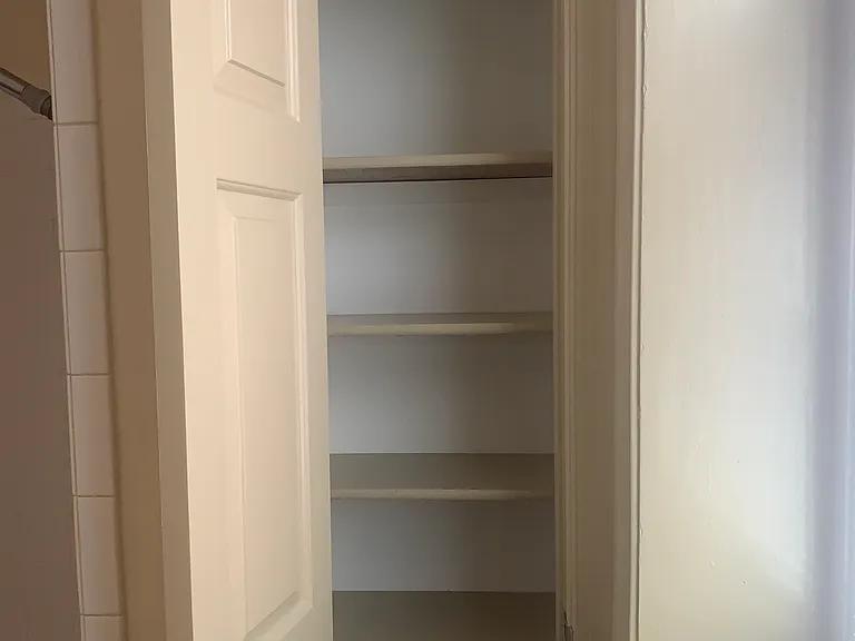 414 Middle St #I — Photo 13