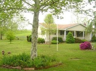 680 Crescent Loop, Vienna, IL 62995