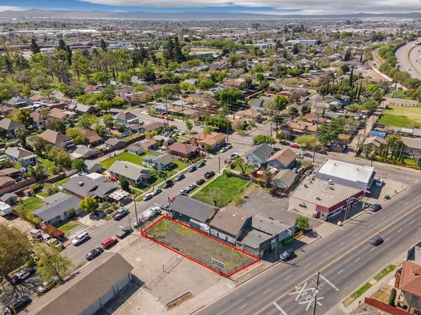2040 E Main St, Stockton, CA 95205