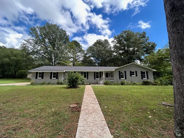 153 Jacque Jim Dr NE, Huntsville, AL 35810