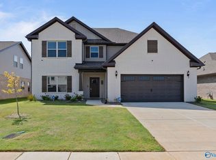 279 Shubert Dr, Hazel Green, AL 35750