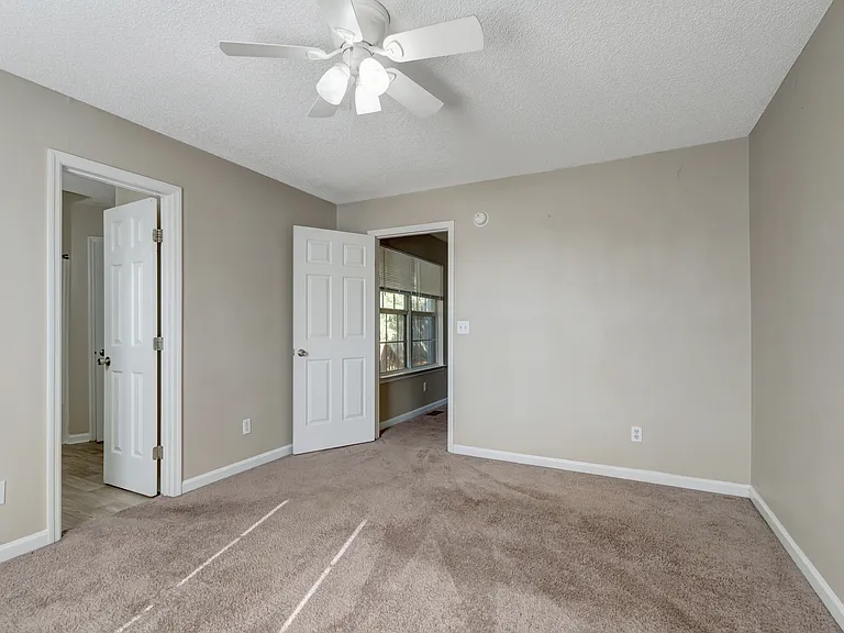 1113 Odom Ct — Photo 15