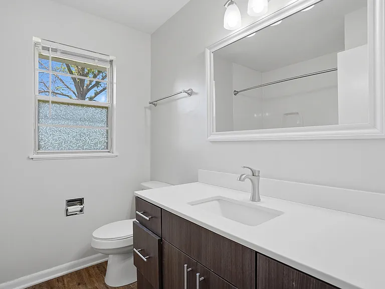 405 Brewer Dr #B — Photo 22