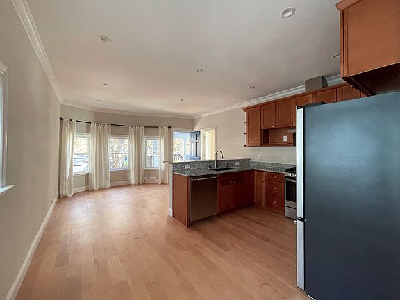 Kitchen/Living Space