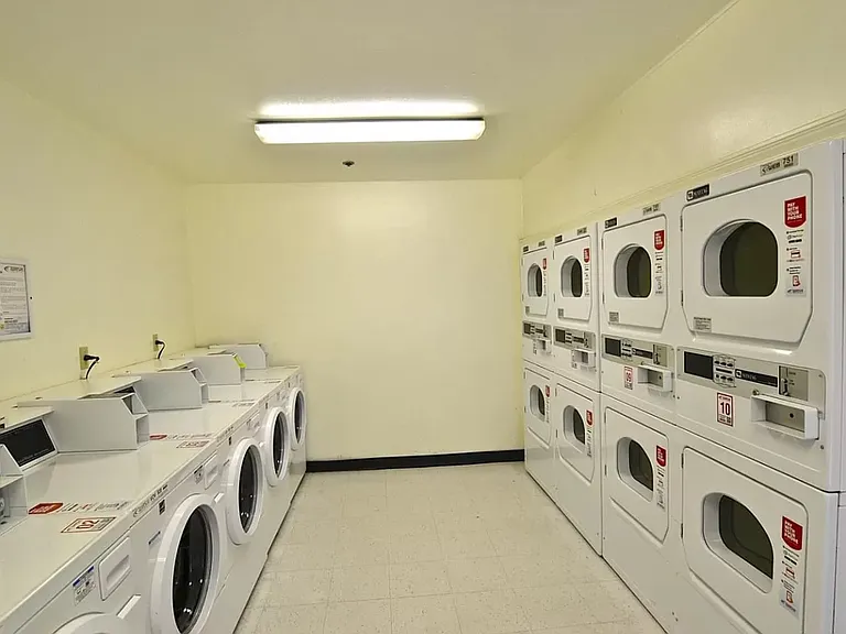 1700 Civic Center Dr #607 — Photo 25