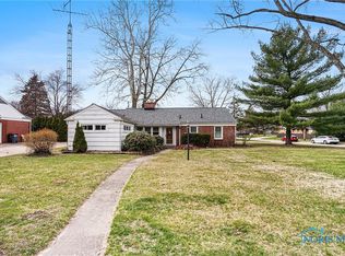 2921 Evergreen Rd, Toledo, OH 43606