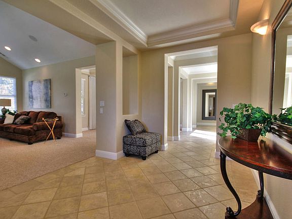 4th image of 8743 W Waterwell Way