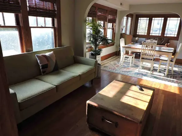 2409 4th St, Cuyahoga Falls, OH 44221