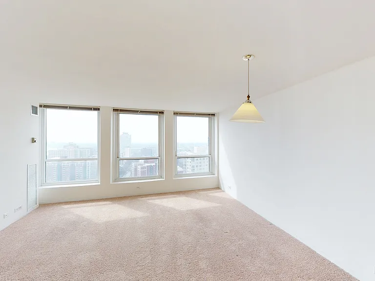 Dining/Living room