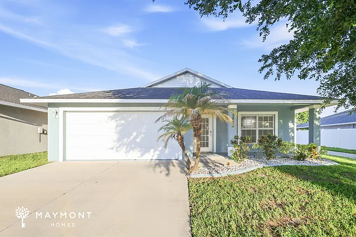 15532 Florida Breeze Loop