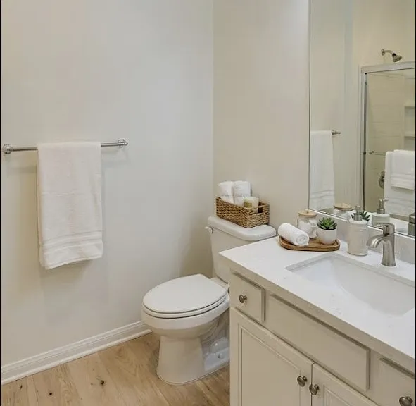 1725 Butler Ave #102 — Photo 15
