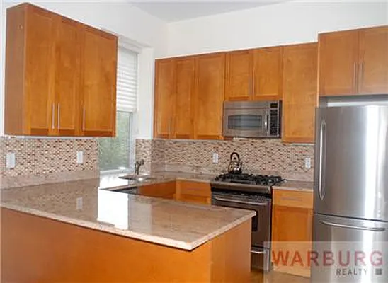 Rented by Warburg | media 47