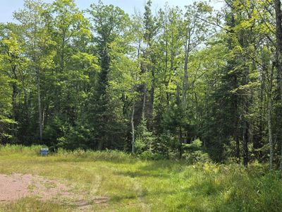 657 Spruce Ln, La Pointe, WI, 54850