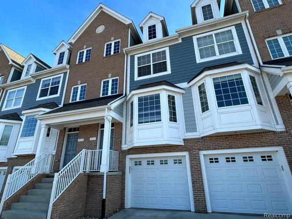 2547 W Towne St, Ann Arbor, MI 48103