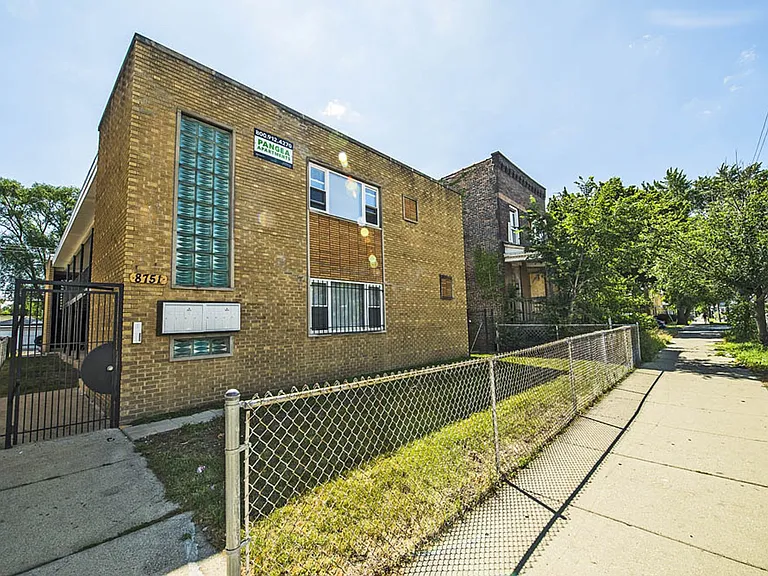 8751 S Cottage Grove Chicago, IL 60619 — Photo 11