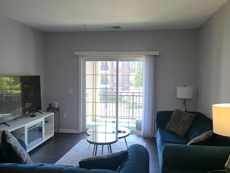 725 Liberty Ct — Photo 21