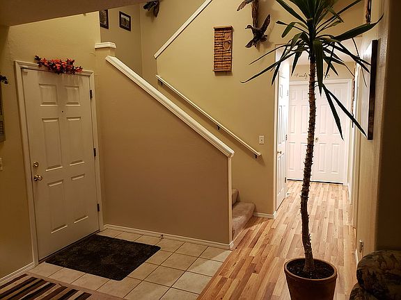 Entry way