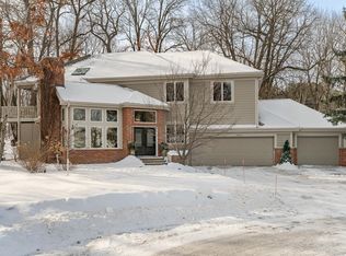 3324 Fox Hollow Ln SW, Rochester, MN 55902