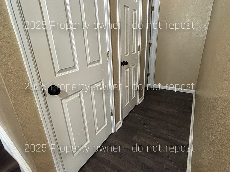 2010 S Xenia Way — Photo 14