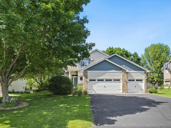 2813 88th Ave NE, Blaine, MN 55449