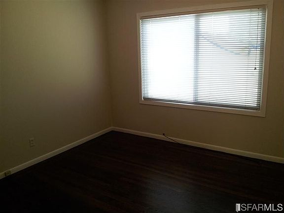 3rd image of 1222 Hawes St