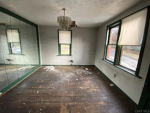 2nd image of 4410 Crawford Ave