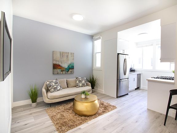 5th image of 1338 Stevenson St #1342