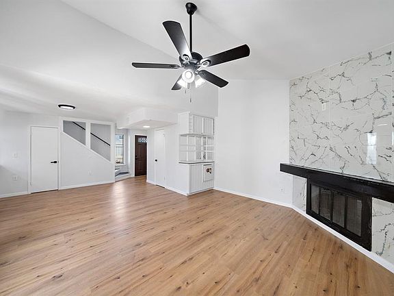 4th image of 10329 Gladewood Dr