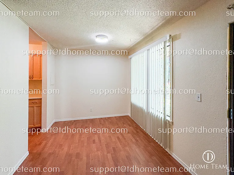 16205 NE 12th Ct #E72 — Photo 6