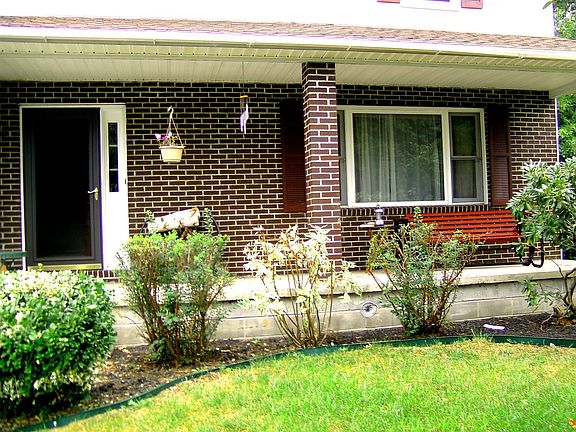 Front of house from walk