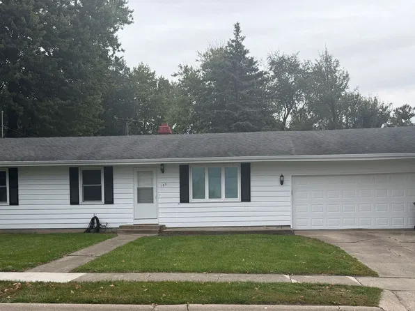 103 Gary St, Rochelle, IL 61068